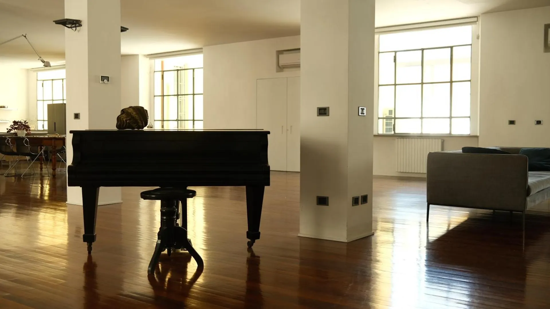 Loft Tortona Design District 450 Square Meters Appartement Milaan
