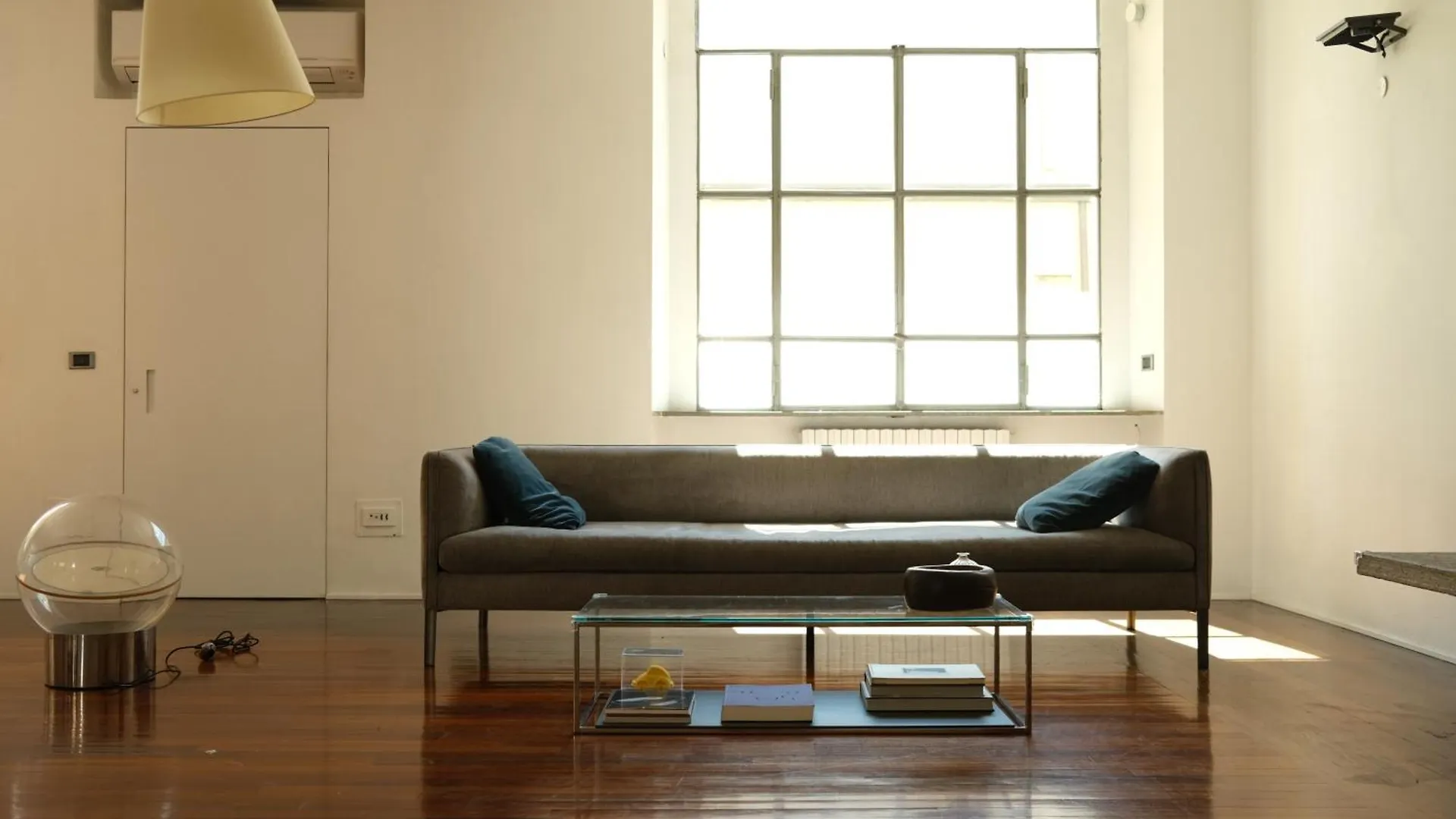 Loft Tortona Design District 450 Square Meters Daire Milano İtalya